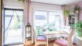 Große Fenster und viel Licht